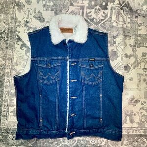 Wrangler Sherpa Lined Denim Vest – Size XL